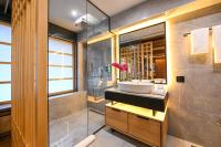 Hanami Design Hotel的一间浴室