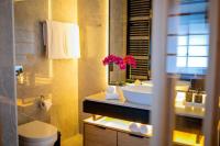 Hanami Design Hotel的一间浴室