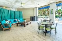 Beautiful Junior near the beach Palms Resort in Destin的休息区