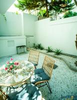 Explore Greece from Apartment with Private Garden平面图