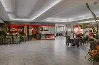 希尔顿逸林酒店 - 奥兰多环球影城入口餐厅或其他用餐的地方