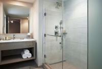 Hilton Grand Vacations Club Ocean Enclave Myrtle Beach的一间浴室