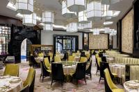 Crockfords Las Vegas, LXR Hotels &amp; Resorts at Resorts World的休息区