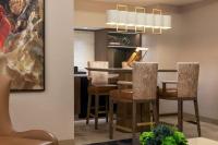 Crockfords Las Vegas, LXR Hotels &amp; Resorts at Resorts World的休息区