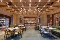 深圳福田口岸希尔顿欢朋酒店餐厅或其他用餐的地方