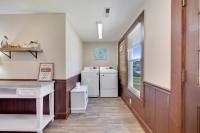 Beachy Keen, North Myrtle Beach beach single-family house, 150 feet to ocean! Pets welcome!平面图