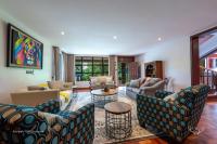 Deerpark Luxury Stays的休息区