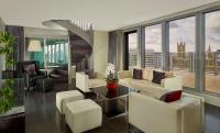 Park Plaza London Westminster Bridge的休息区