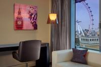 Park Plaza London Westminster Bridge的休息区