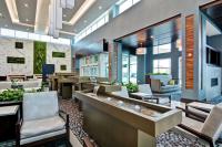 Embassy Suites By Hilton Plainfield Indianapolis Airport的休息区