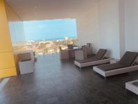 Luxury Labone Edge 2-bedroom apartment in Accra - FiveHills homes的休息区