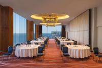 Radisson Hotel Colombo的休息区