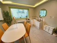Four Seasons House (Female only)的休息区