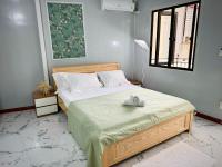 Local Me - Exclusive Centre Room客房内的一张或多张床位