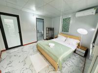Local Me - Exclusive Centre Room客房内的一张或多张床位