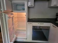 Cham&#39;Heart, 4-star apartments in Chamonix centre with free private parking的厨房或小厨房