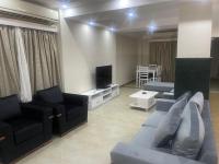 Hurghada-Magawish Villa 6的电视和/或娱乐中心