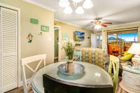 Deeded Beach Access- 10 min Walk to Hangout平面图