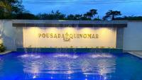 Pousada Aquino Mar内部或周边的泳池
