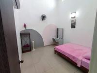 Sayang-Sayang Homestay $CRAZY OFFER$ 4R2B客房内的一张或多张床位