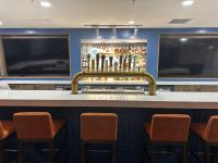 哈瓦苏湖城品质套房酒店酒廊或酒吧区