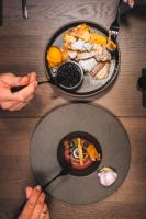 酒店内部或周边提供的食物