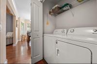Creekside Cottage*Hot Tub*Entire Home-Pigeon Forge的厨房或小厨房