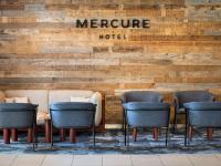Mercure Sydney Macquarie Park的休息区