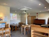 おんせん民宿望海餐厅或其他用餐的地方
