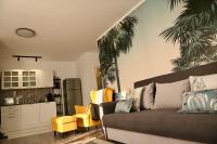 Mathias Airport Residences & Therme-Self Check-in的厨房或小厨房