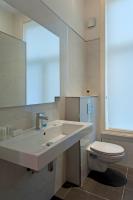 Amsterdam Rembrandt Square city center Hotel的一间浴室