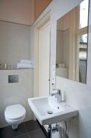 Amsterdam Rembrandt Square city center Hotel的一间浴室