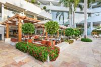 Royal Beach Eilat by Isrotel Exclusive餐厅或其他用餐的地方