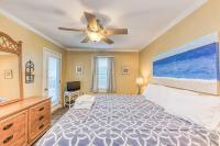 Comfy Condo ~ Steps away from the beach!平面图