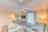 Comfy Condo ~ Steps away from the beach!平面图