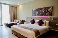 Qliq Damansara Hotel客房内的一张或多张床位