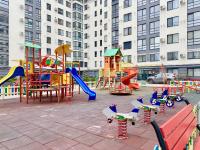 Apartament lux的儿童游玩区