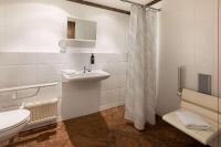 Amedia Hotel &amp; Suites Leipzig, Trademark Collection by Wyndham的一间浴室