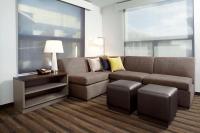 Hyatt House Denver Lakewood Belmar的休息区