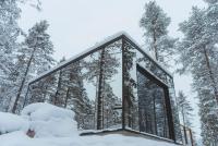 冬天的Invisible Forest Lodge