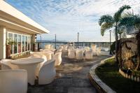 Sunlight Hotel Puerto Princesa的休息区