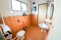 QQ Seremban Lovely HomeStay10R 4B的一间浴室