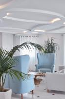 桑托瑞尼酒店的休息区