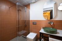 Saye Konak Hotel &#39; Kaleiçi&amp;Oldtown&#39;的一间浴室