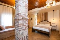 Saye Konak Hotel &#39; Kaleiçi&amp;Oldtown&#39;客房内的一张或多张床位
