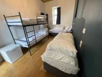 Amsterdam Rembrandt Square city center Hotel客房内的一张或多张床位