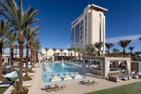 拉斯维加斯Durango Casino &amp; Resort的一座带游泳池和酒店的度假村形象