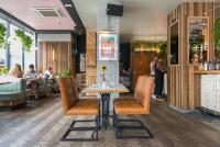 Malacuna Manchester餐厅或其他用餐的地方