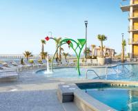 Holiday Inn Club Vacations Myrtle Beach Oceanfront内部或周边的泳池