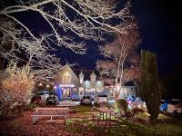 Pinehurst Lodge Hotel -Dyce, Aberdeen外面的花园
